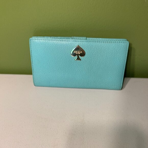 kate spade Handbags - Kate Spade Aquamarine wallet